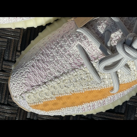 Adidas Yeezy 350 Light Size 9.5 main image 10